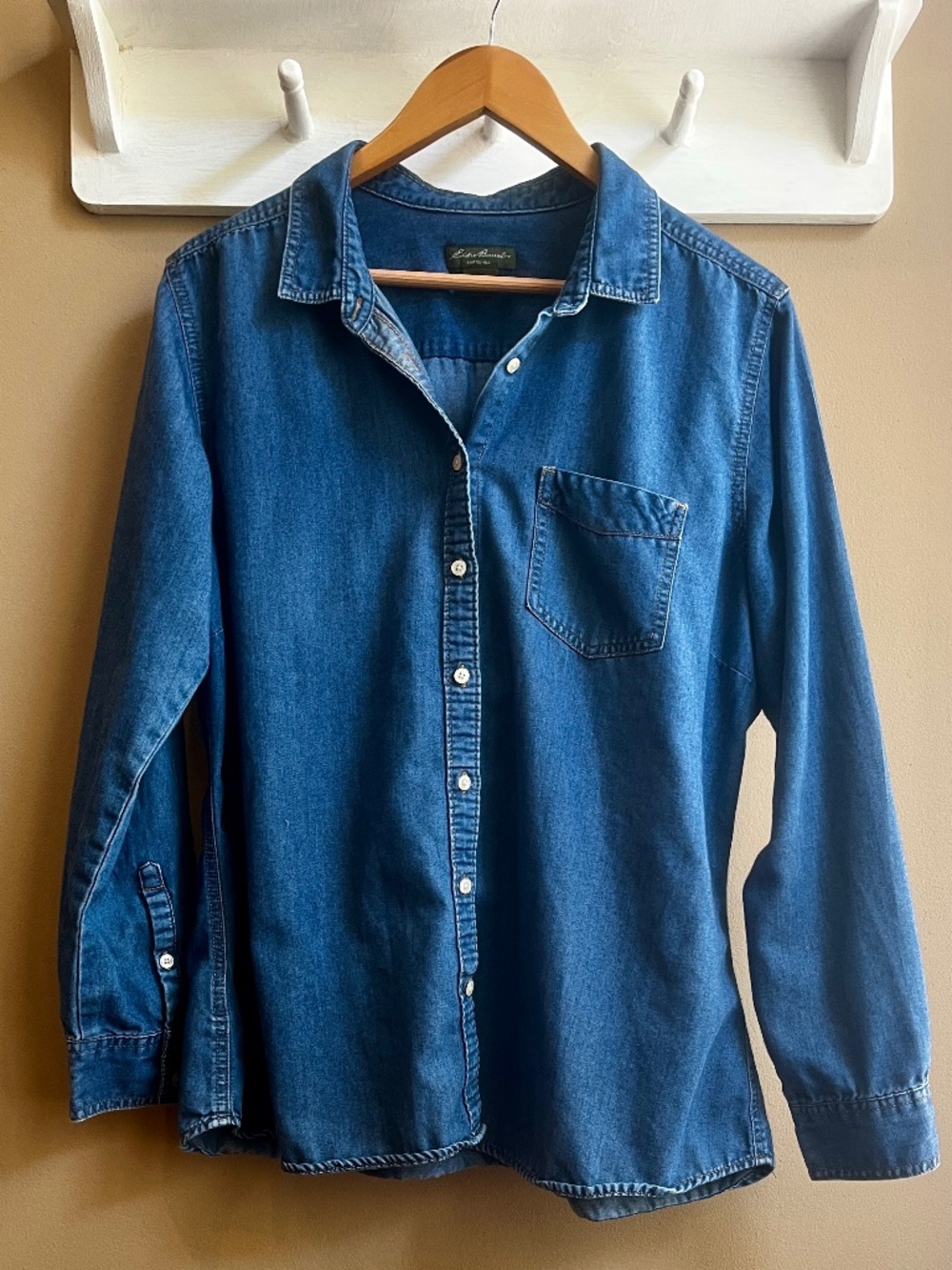 Eddie Bauer Women's Blue Denim Button-Down Long Sleeve Shirt XXL